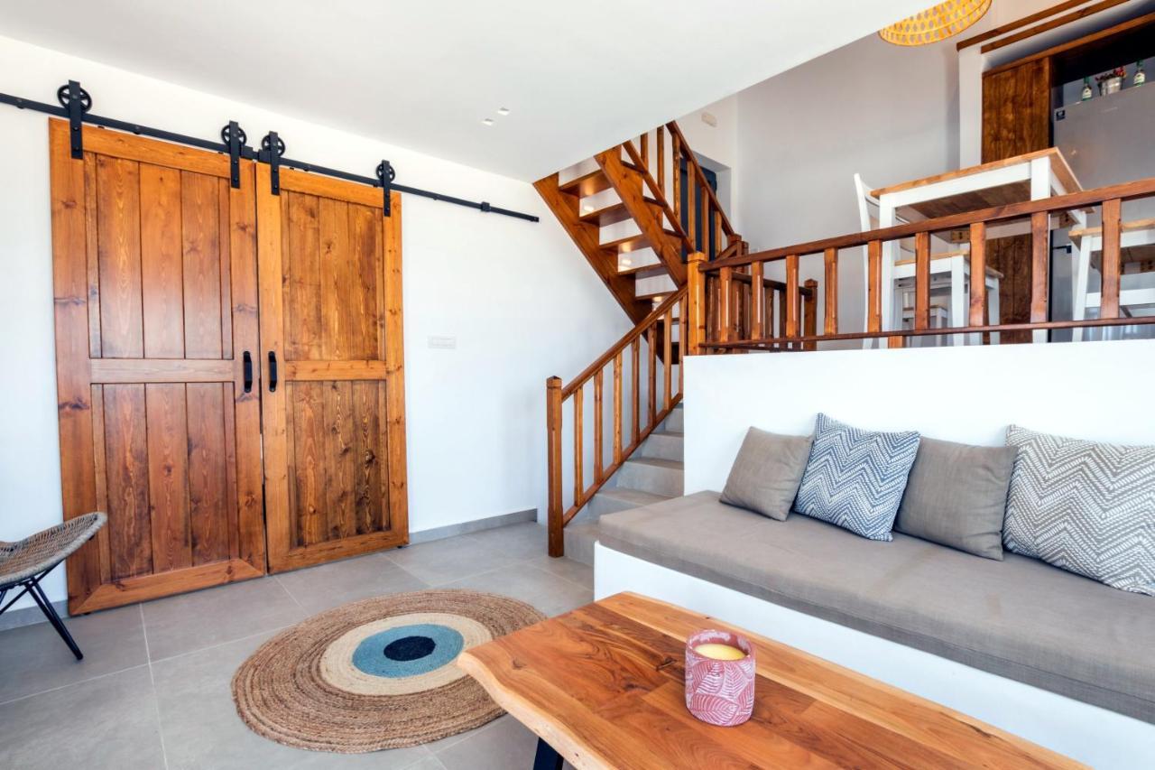 Cato Agro 5, Seafront Villa With Private Pool Afiartis Eksteriør billede