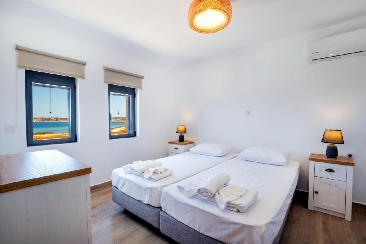 Cato Agro 5, Seafront Villa With Private Pool Afiartis Eksteriør billede