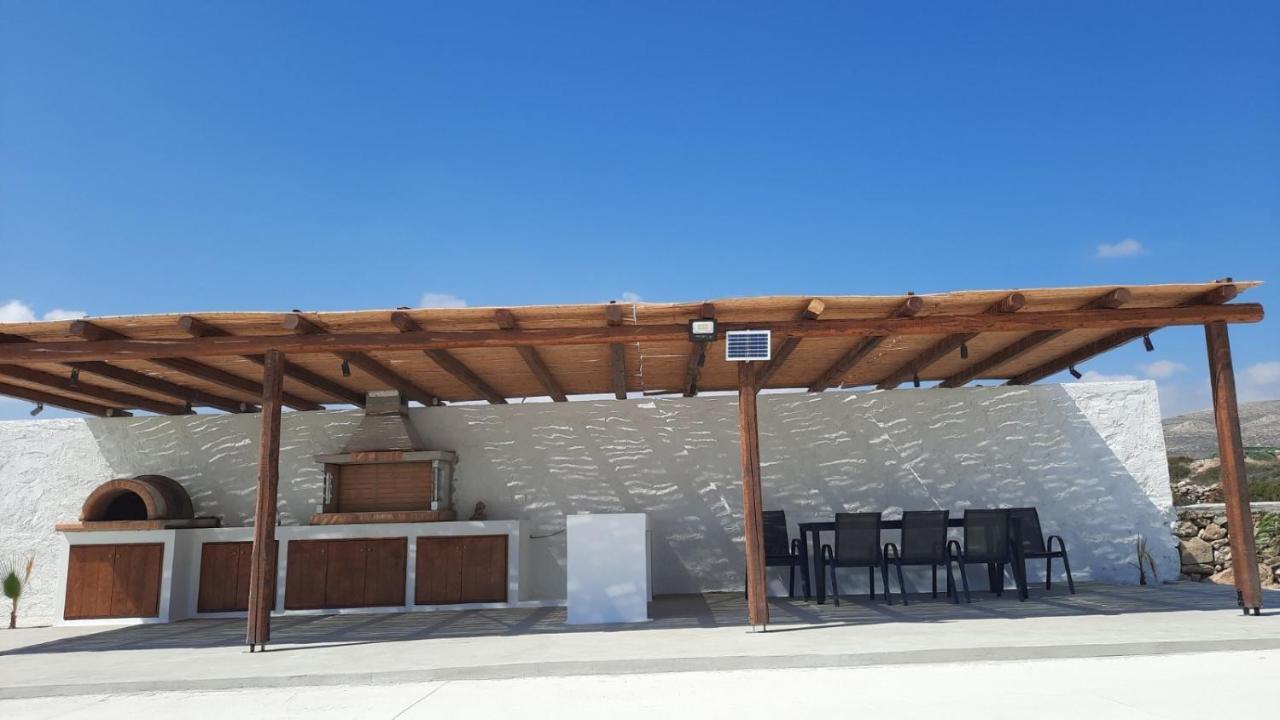 Cato Agro 5, Seafront Villa With Private Pool Afiartis Eksteriør billede